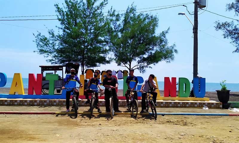 FINISH POINT DI PANTAI SIGANDU